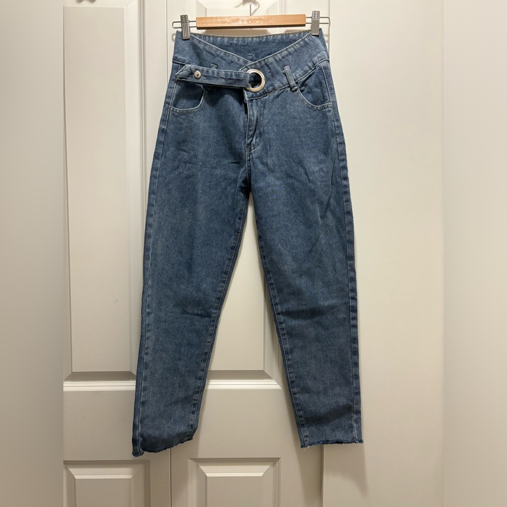 J.ing Blue Ankle Jeans （brand new with tag）